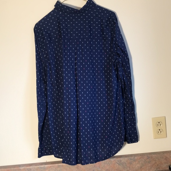 Ladies Shirt - Picture 2 of 6